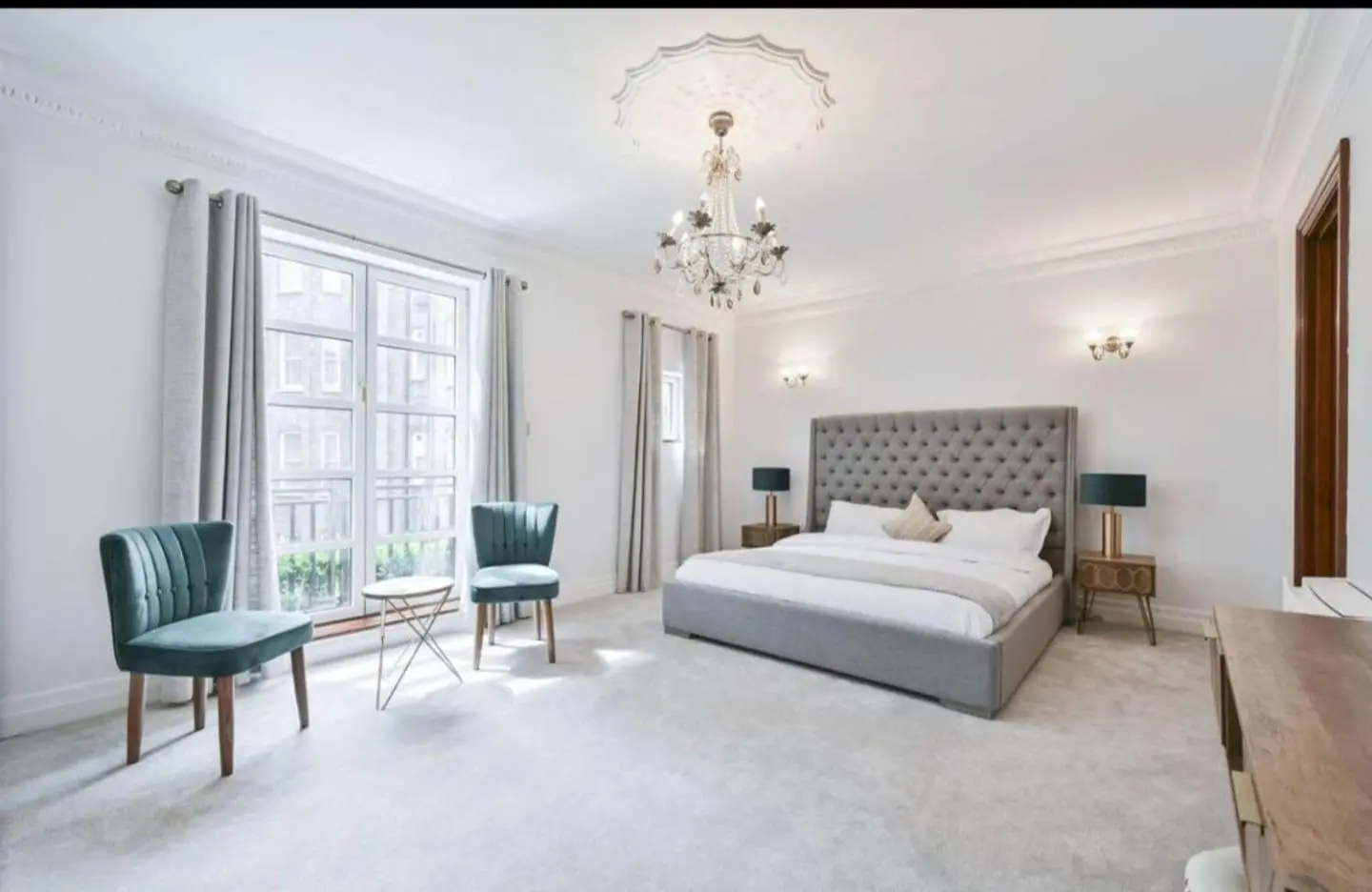 Photo - Carlton Court - Mayfair