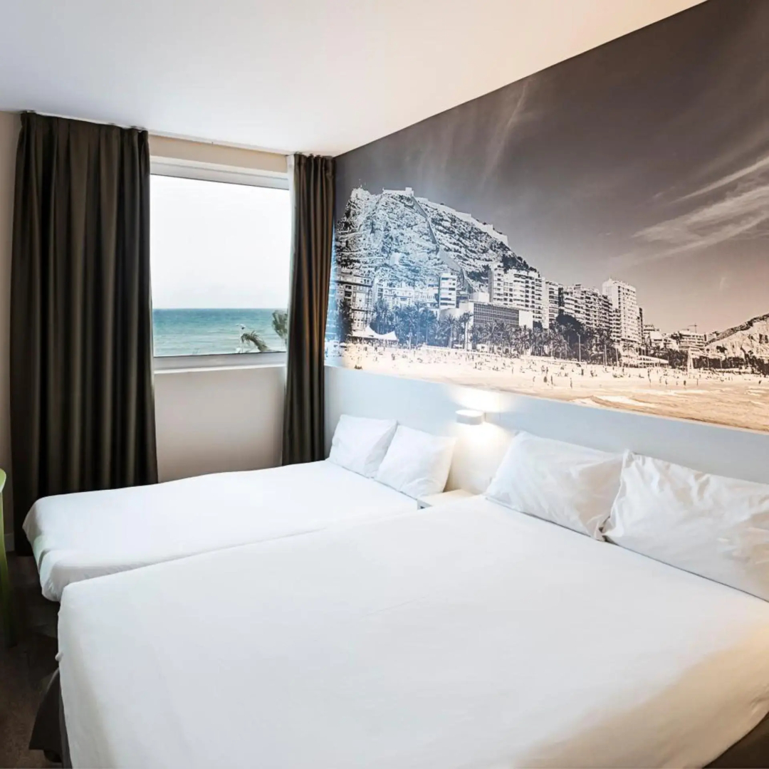 Photo - B&B HOTEL Alicante