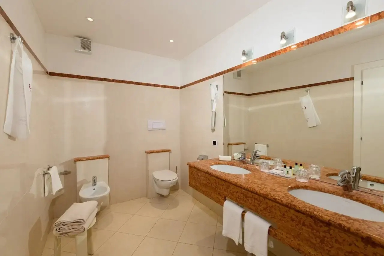 Photo - Hotel Continental Wellness & Spa