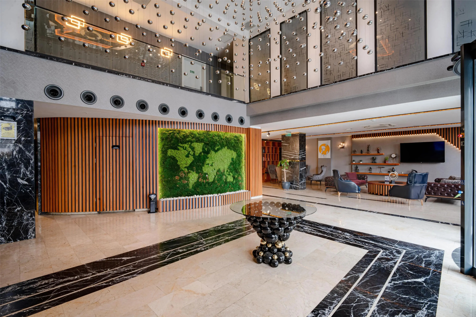 Photo - Best Western Izmir Hotel