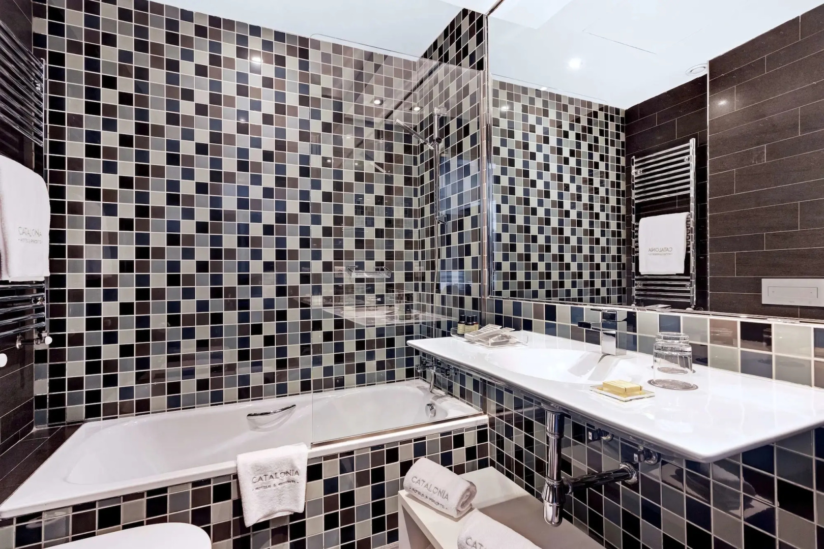 Photo - Catalonia Reina Victoria