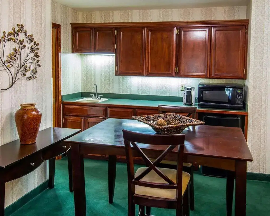 Foto - Quality Inn Oakwood