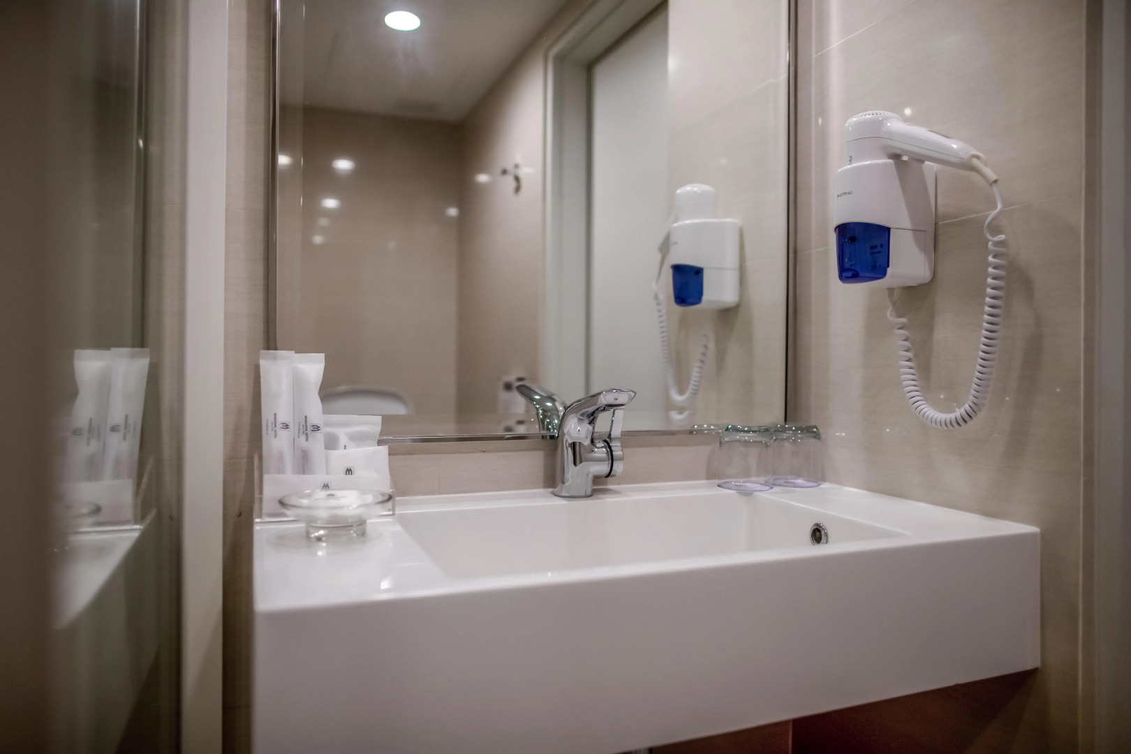 Photo - Mandarin Hotel Managed by Centre Point