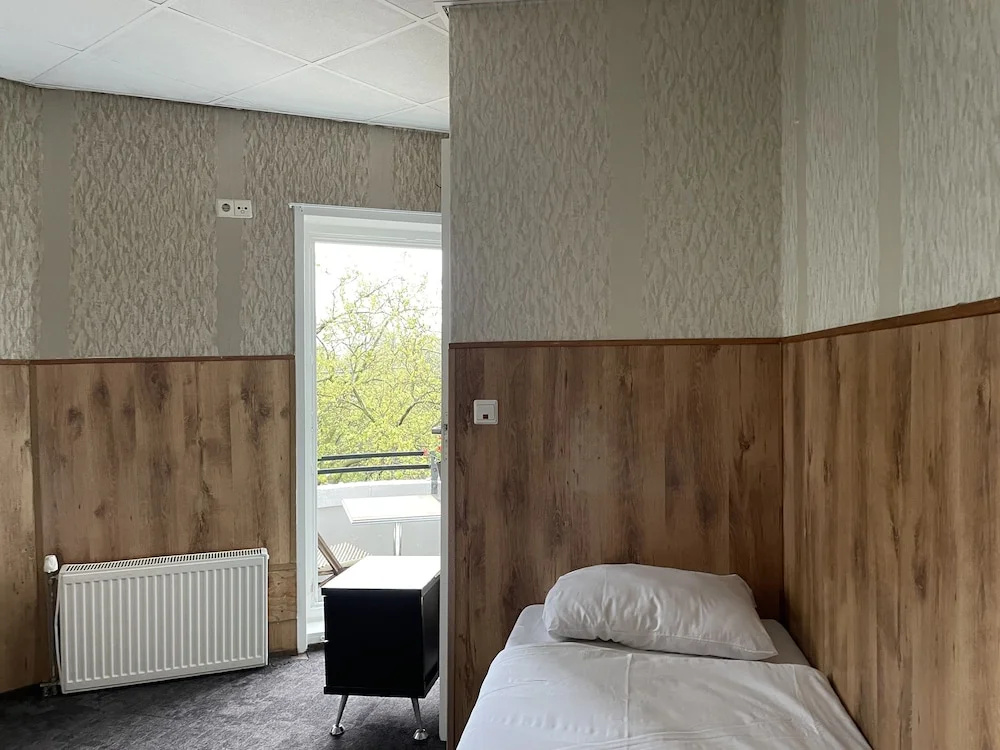 Photo - Flex-Inn