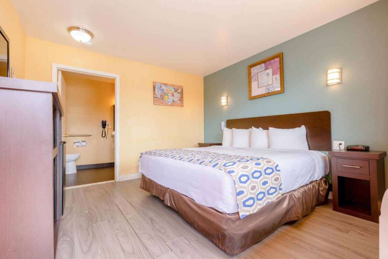 Foto - Hotel Avenida - Oceanside Camp Pendleton