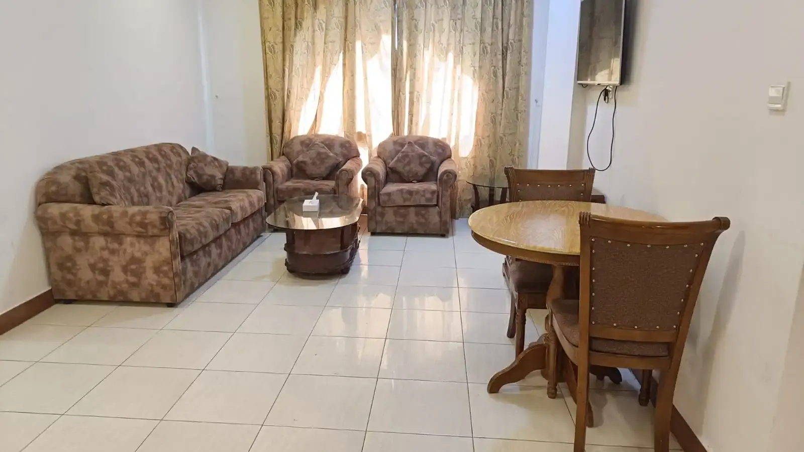Foto - Moon Valley Hotel Apartment - Bur Dubai, Burjuman