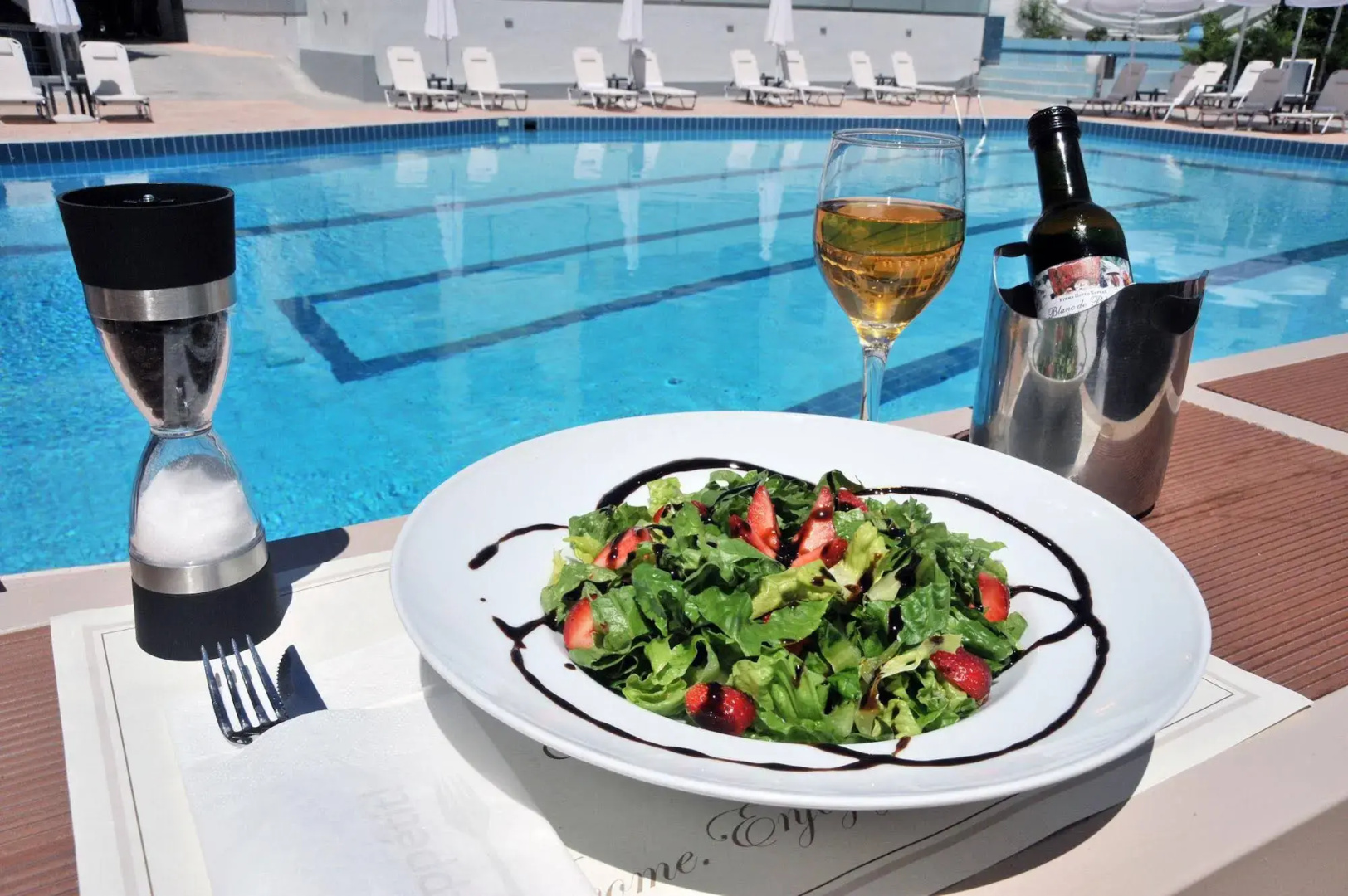 Foto - Blue Lagoon City Hotel