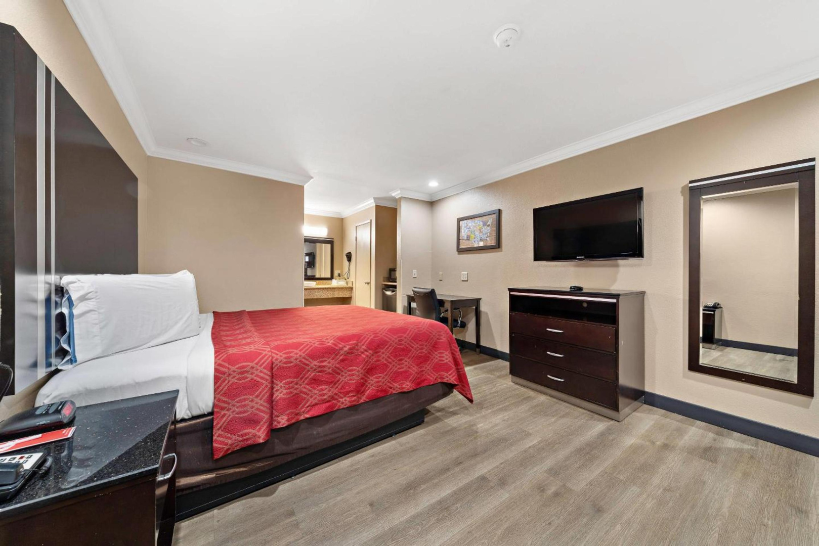 Foto - Econo Lodge Inn & Suites Escondido Downtown