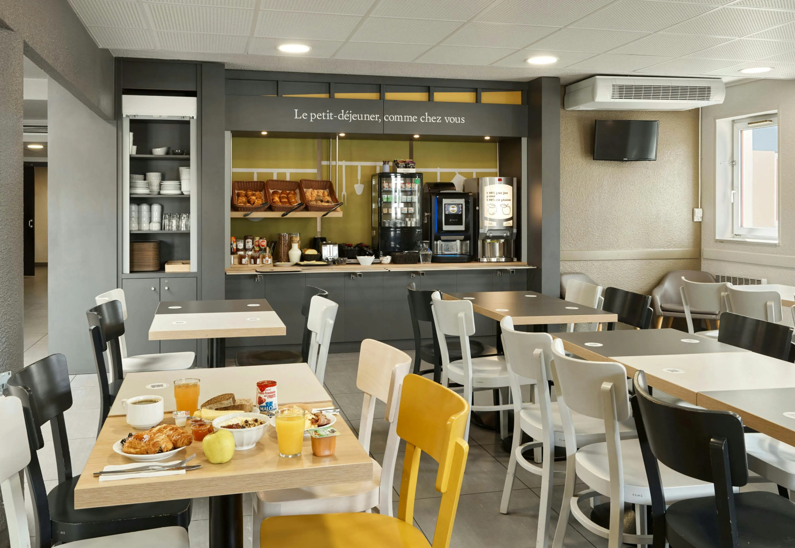 Foto - B&B HOTEL Paris Nord Villepinte