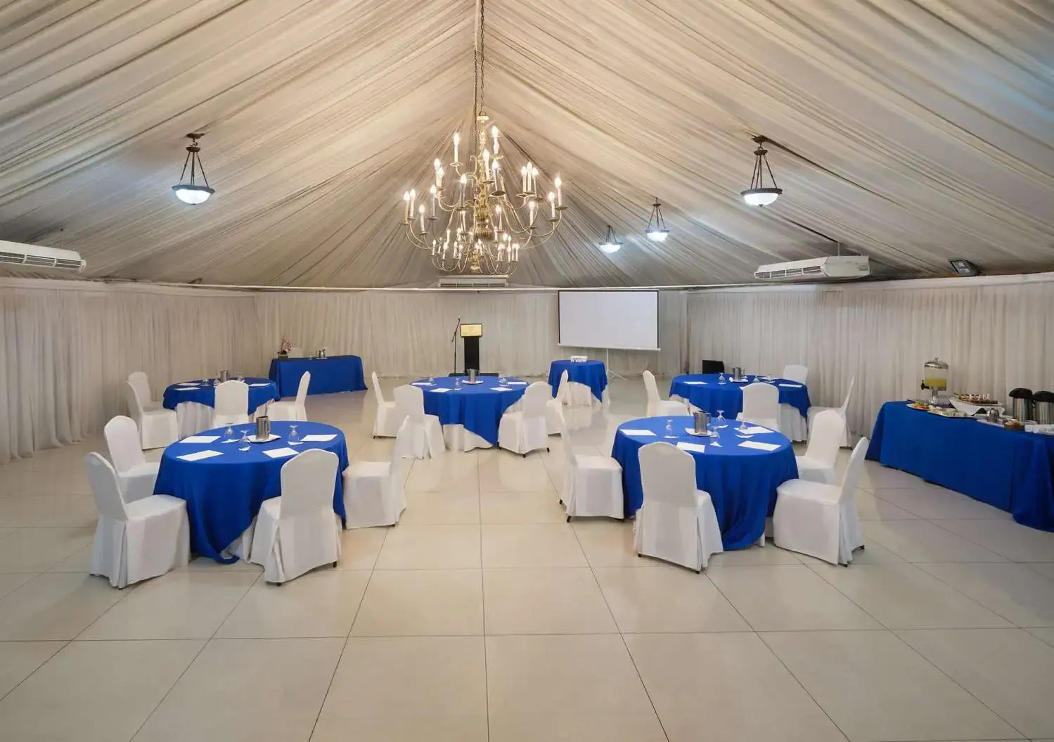 Foto - Terra Nova, BW Premier Collection