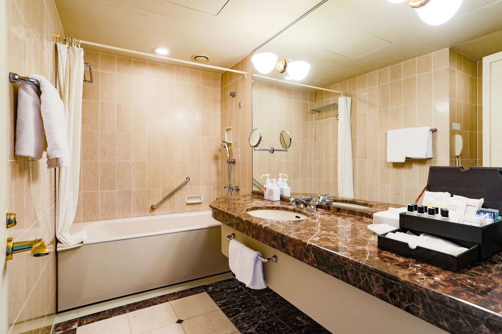 Foto - Rihga Royal Hiroshima Hotel