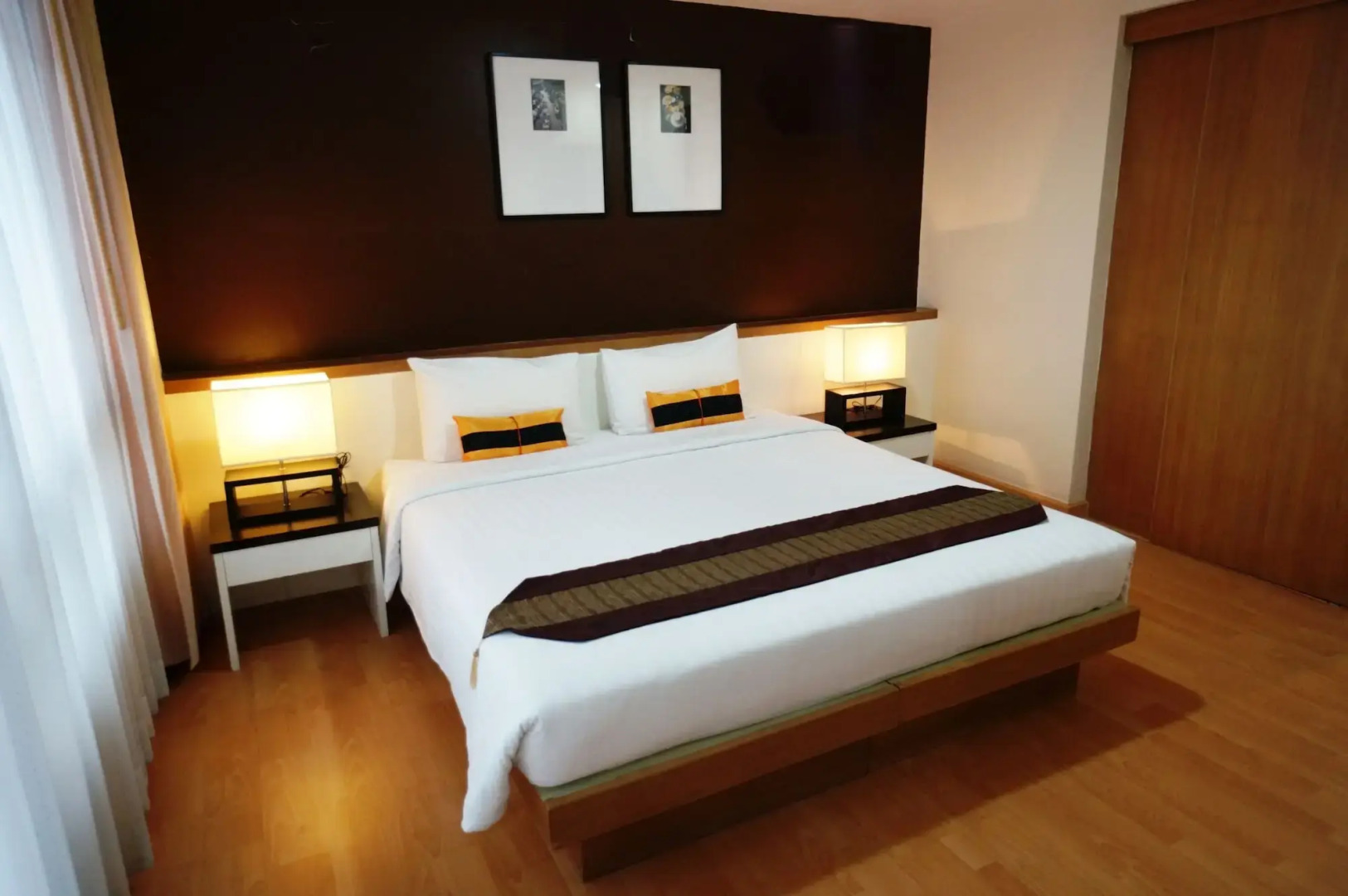 Foto - Silom Convent Garden