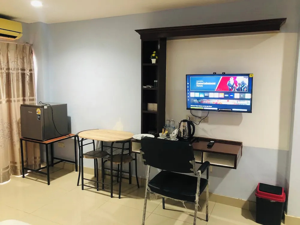 Photo - Royal Star Suites pattaya