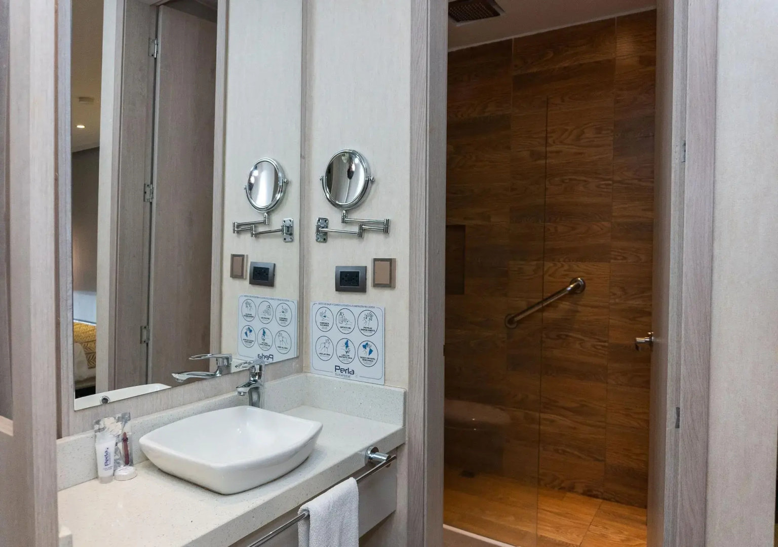 Photo - Hotel Perla Suite Santa Marta