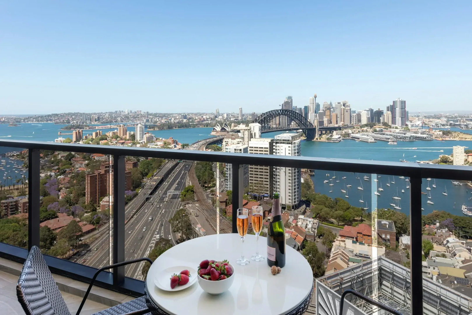 Foto - Meriton Suites North Sydney