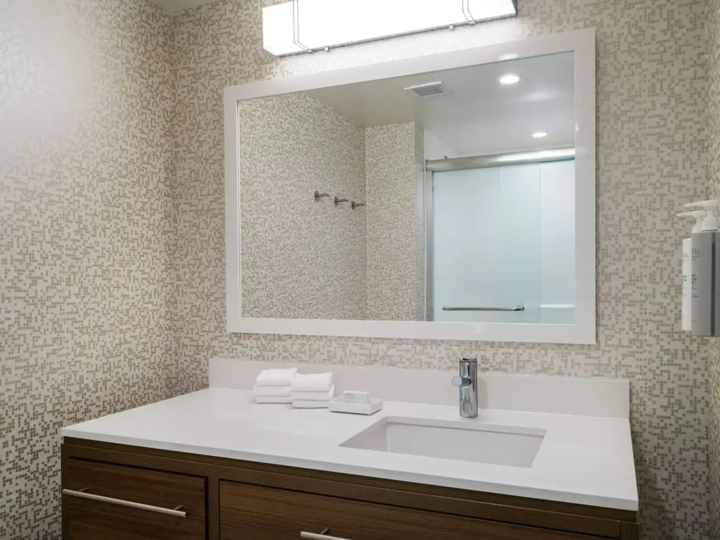 Photo - Home2 Suites By Hilton Atlanta Airport College Park