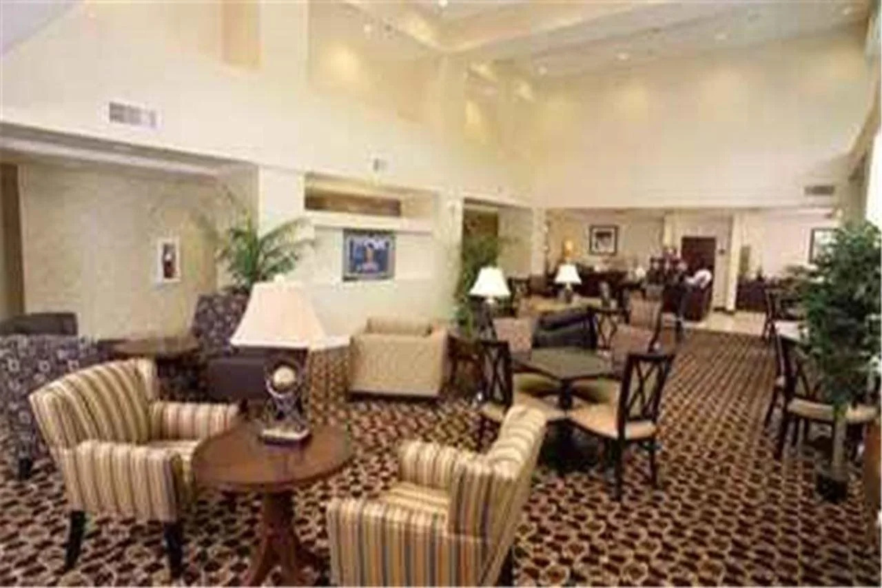 Photo - Hampton Inn Suites Jacksonville Airport