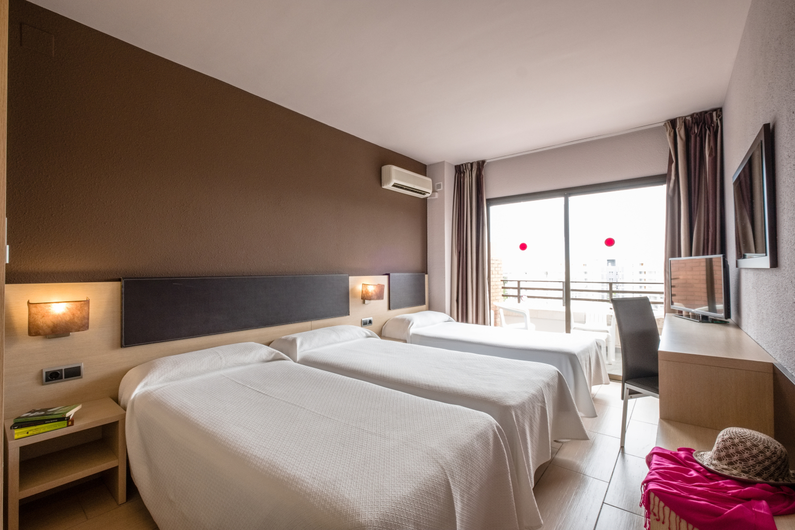 Photo - Hotel California Garden