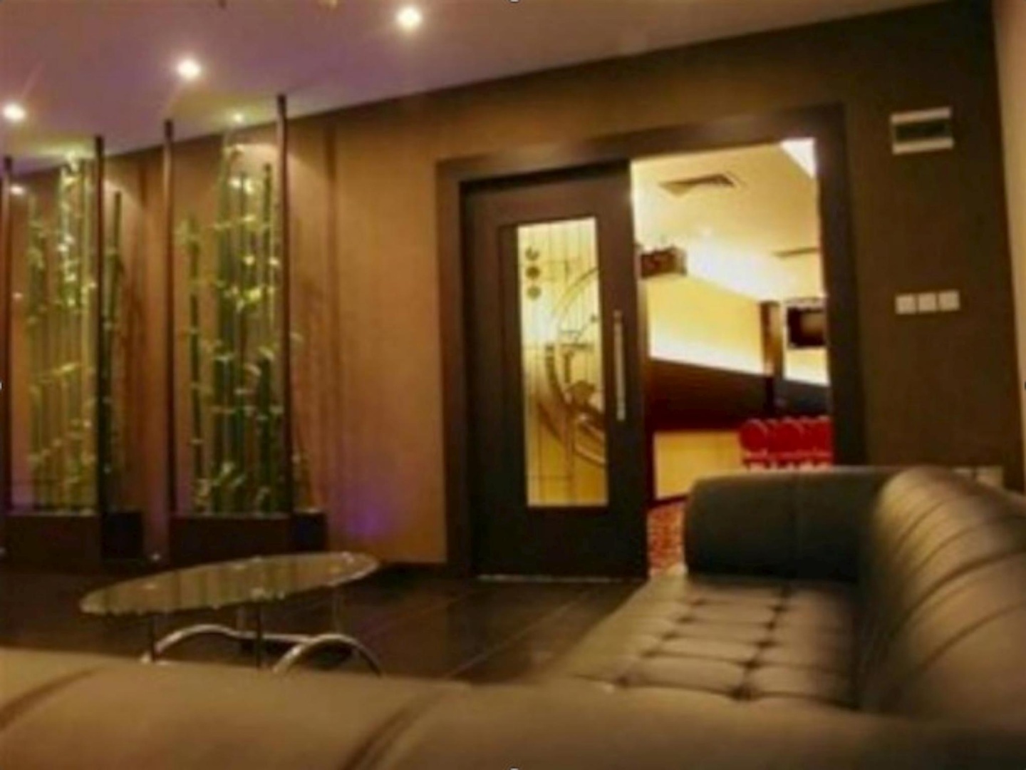 89 Hotel