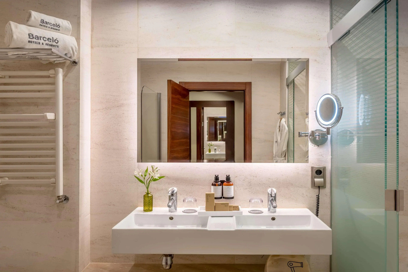 Foto - Barceló Granada Congress