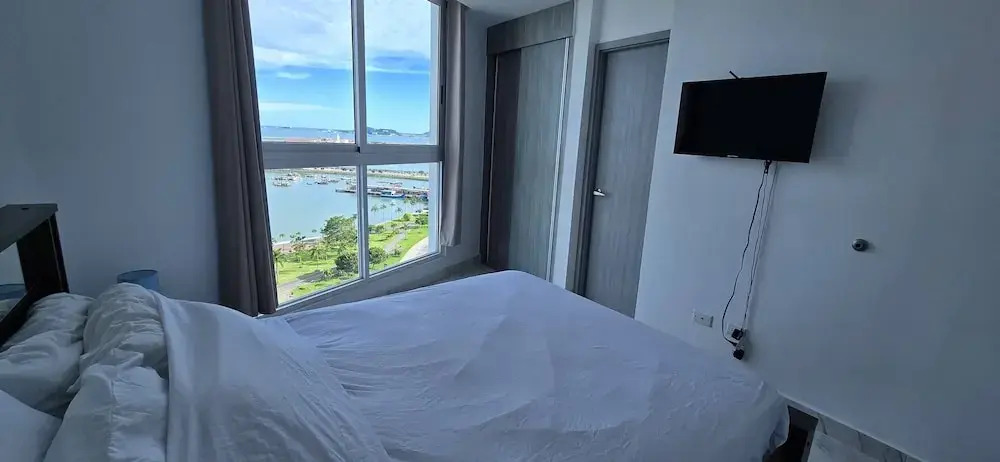 Photo - Luxury Oceanview Guest Room Near Hilton Panama with Pool Access