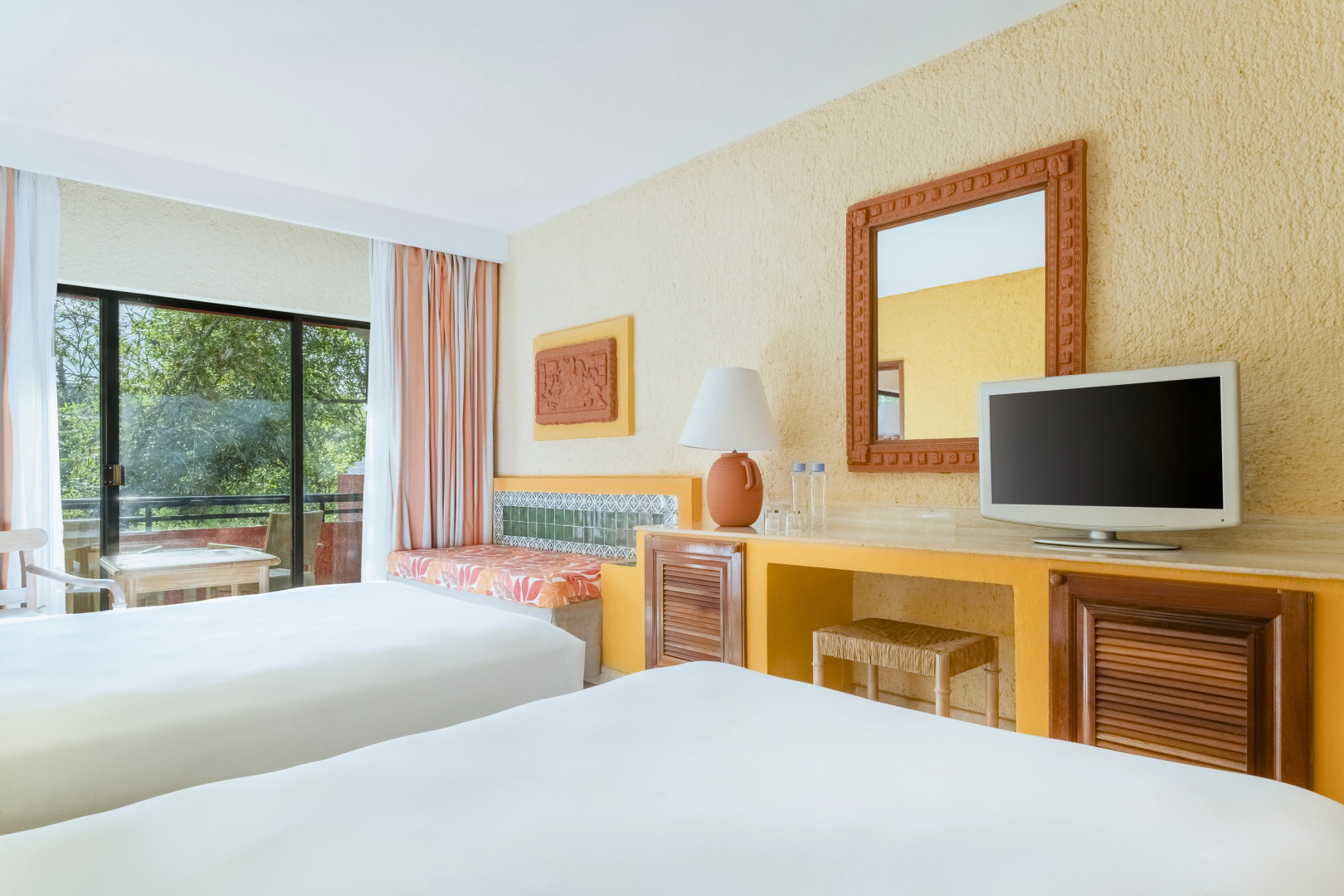 Photo - Iberostar Waves Quetzal - All Inclusive