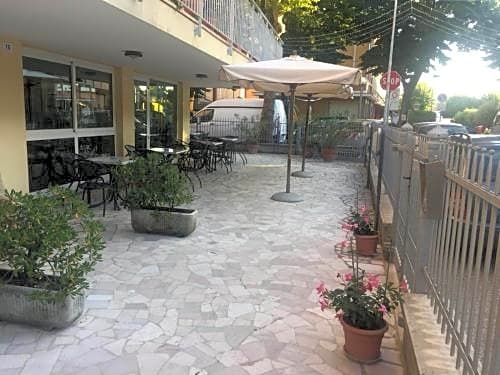 Photo - Hotel Alfa