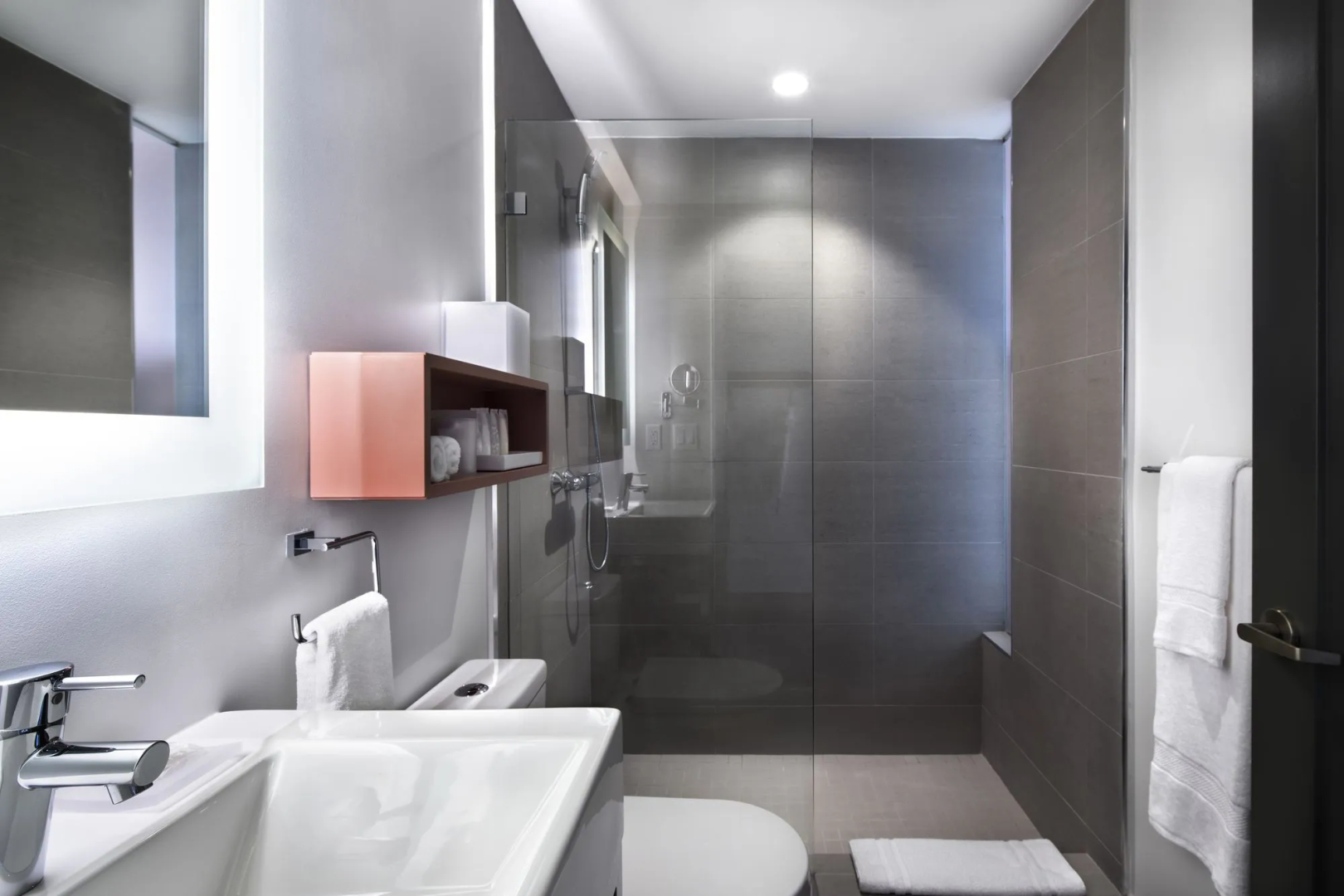 Photo - The Julia Hotel