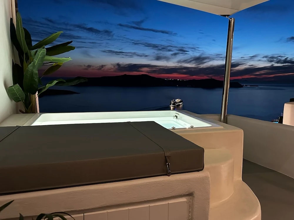 Photo - Dagaz Suites