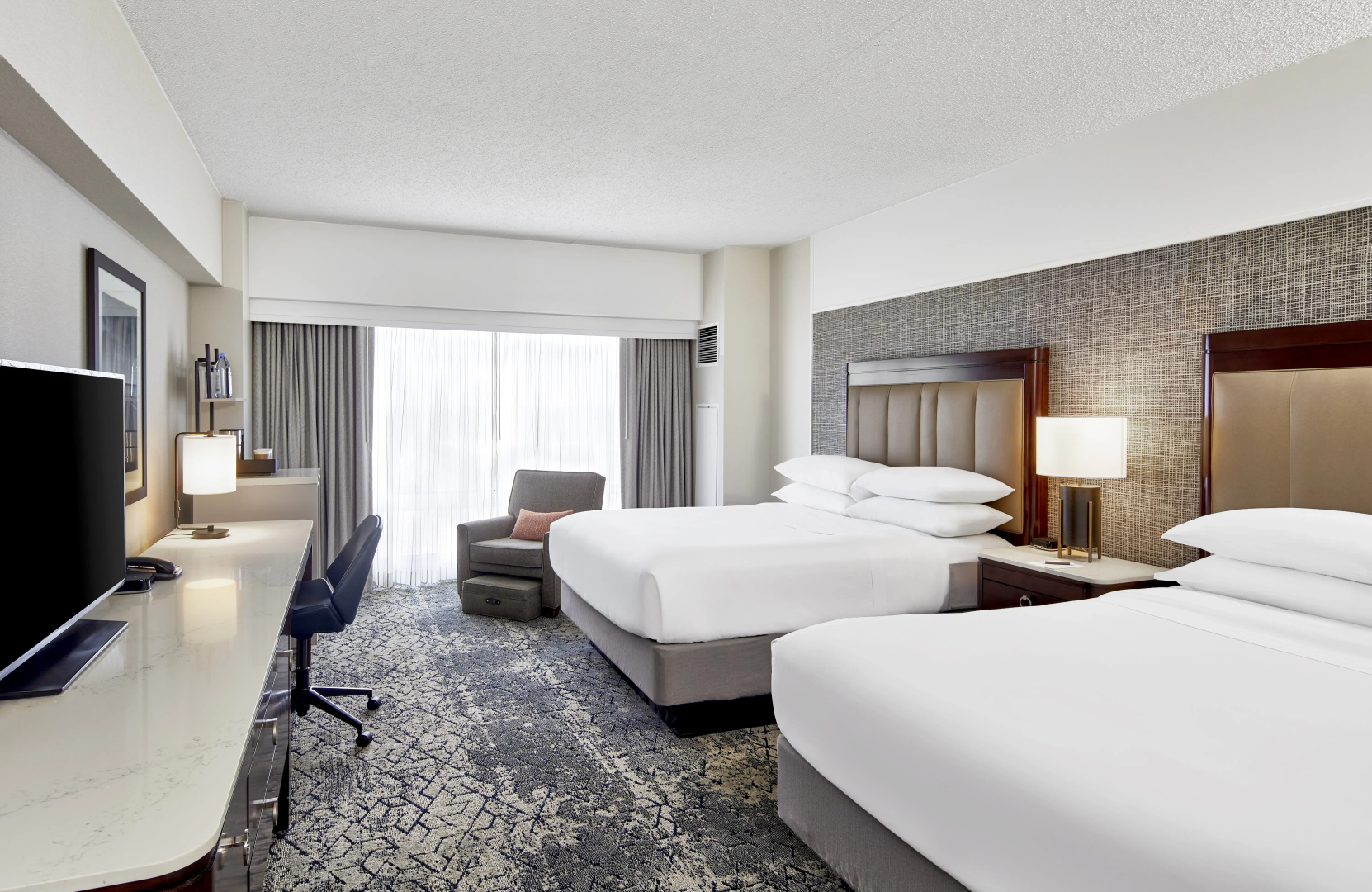 Foto - Sheraton Indianapolis Hotel at Keystone Crossing