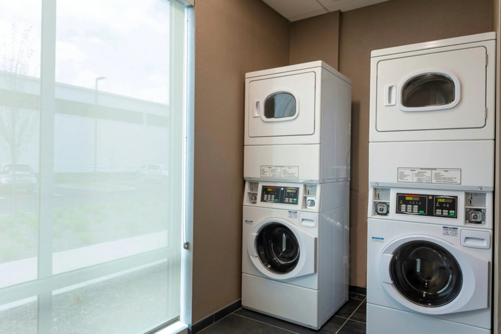 Photo - Courtyard by Marriott Indianapolis West - Speedway