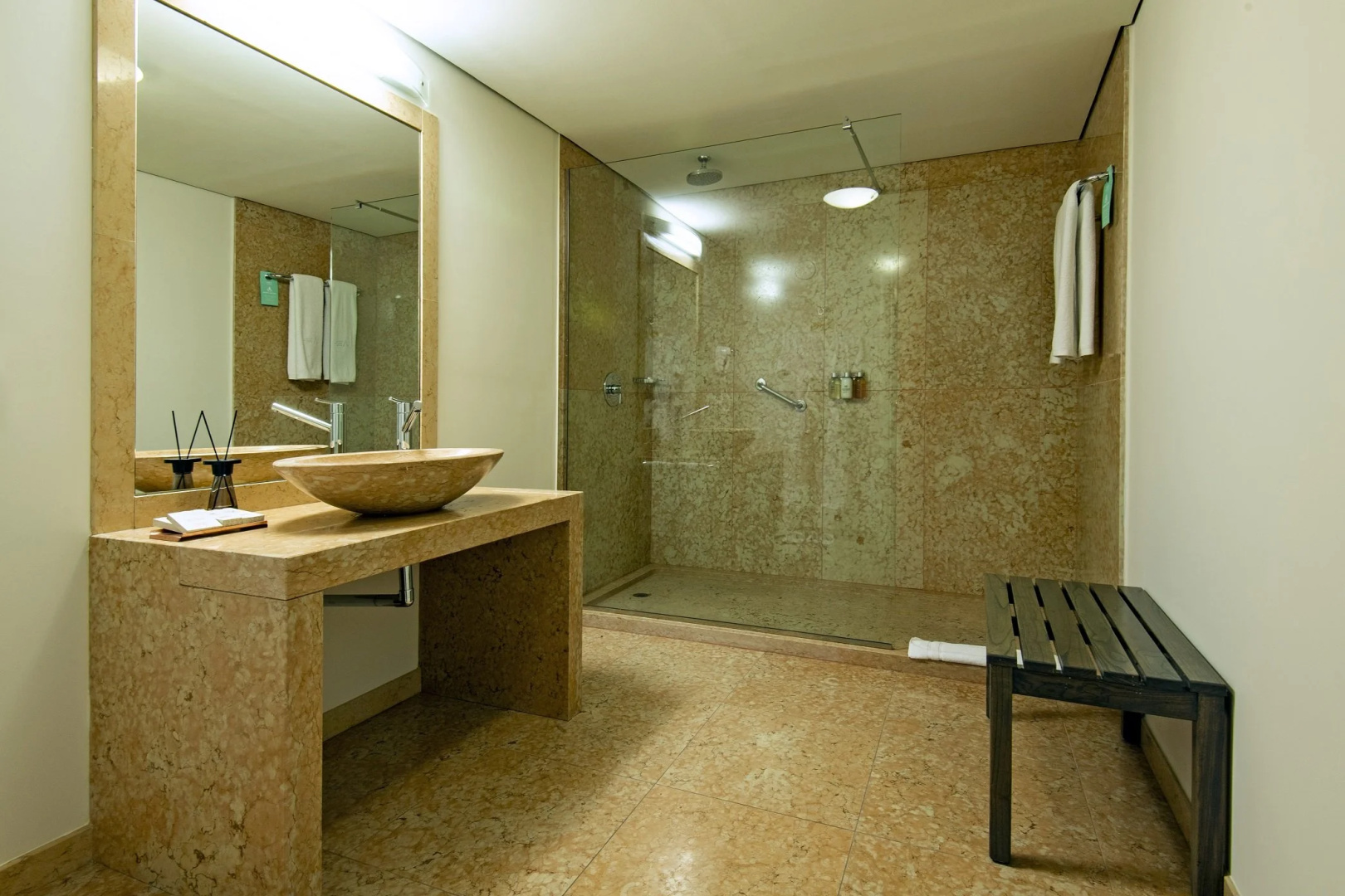 Photo - Grand Brizo Buenos Aires