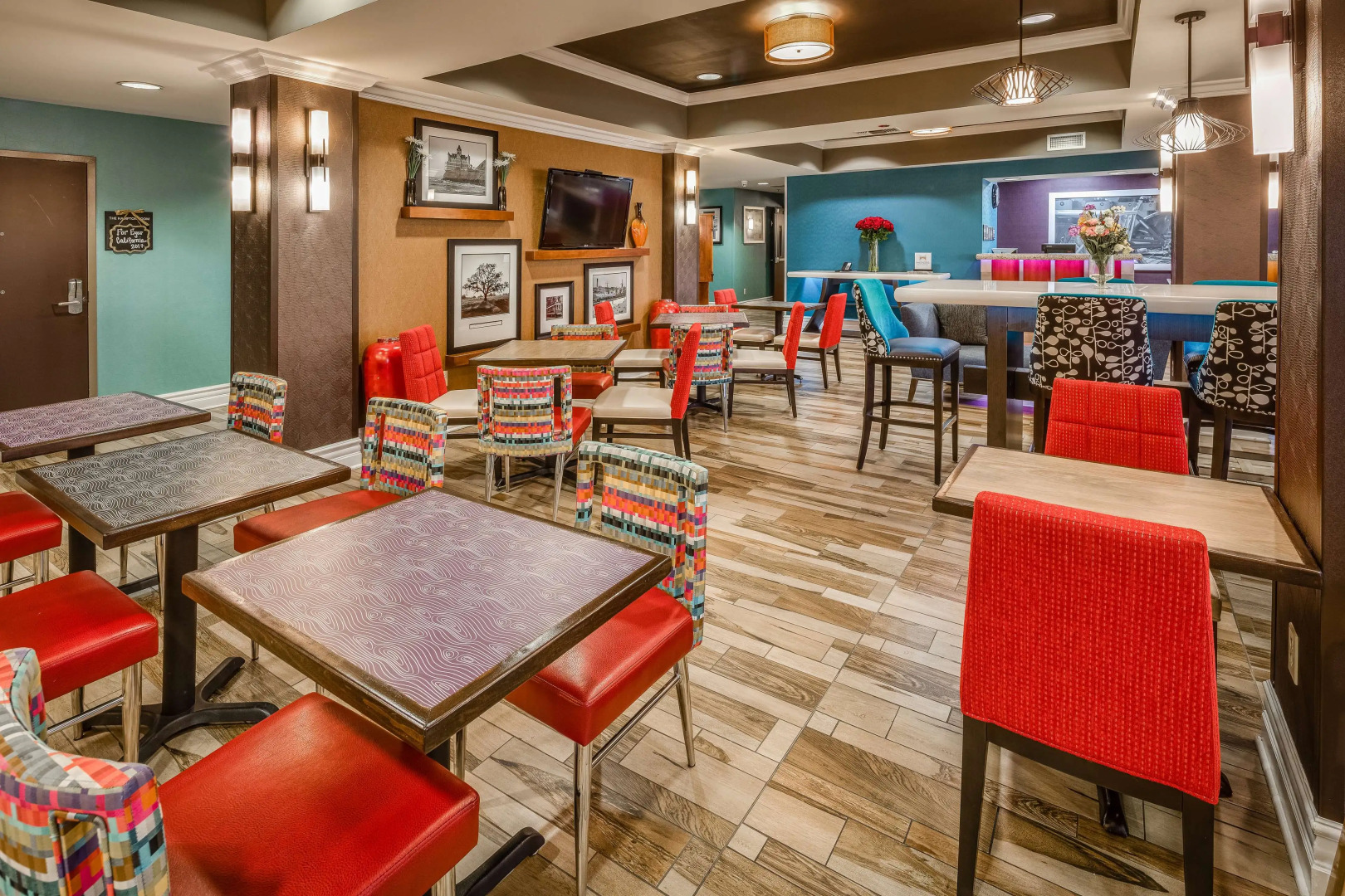 Photo - Hampton Inn San Francisco Airport