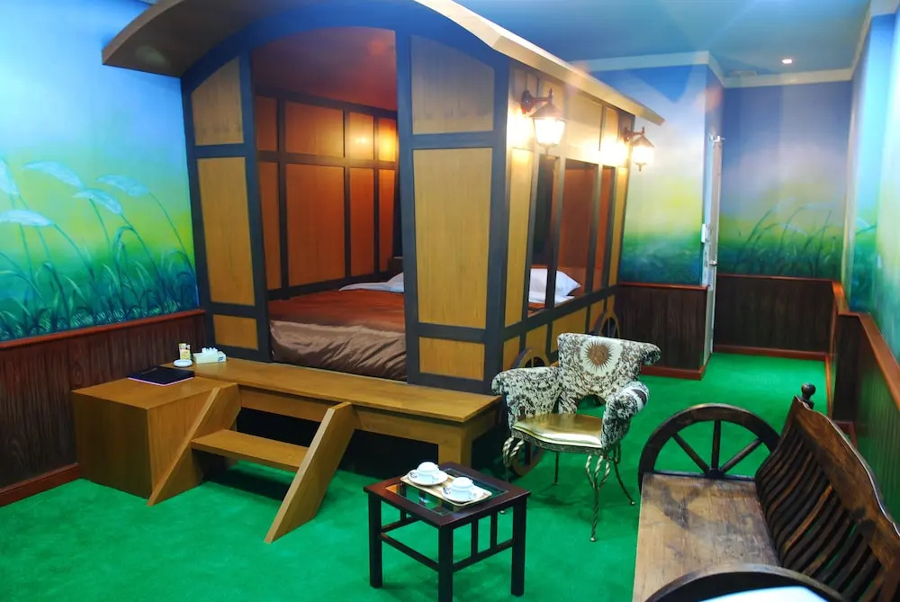 Photo - The Adventure Hotel