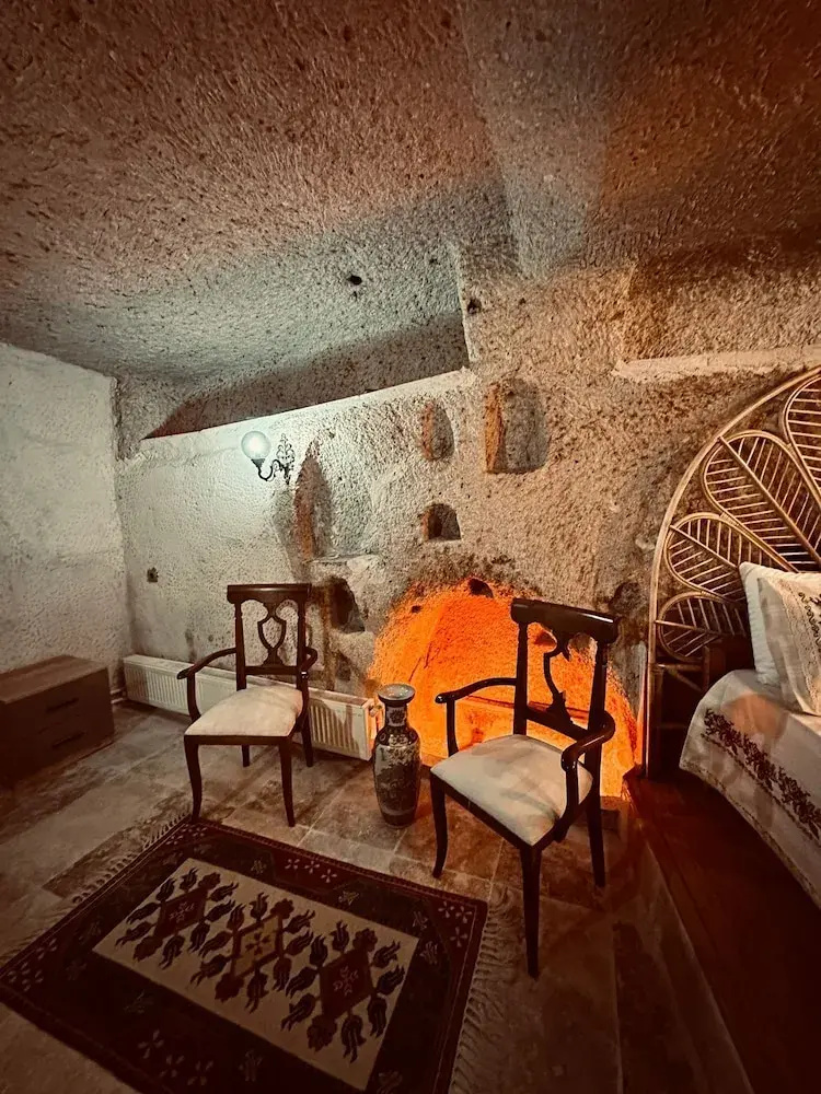 Photo - Mommy's Cave Home