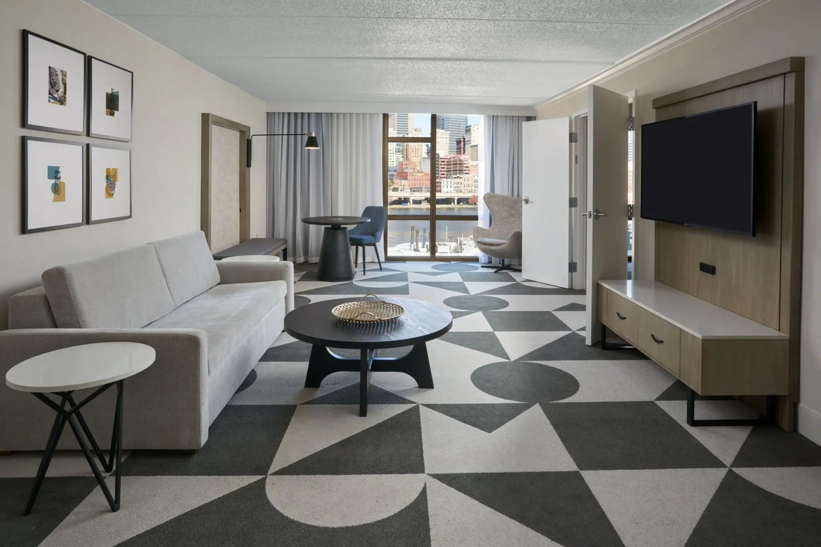 Foto - Sheraton Pittsburgh Hotel at Station Square