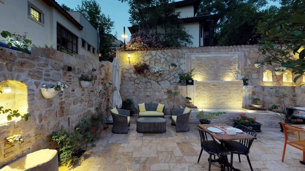 Photo - Patron Hotel