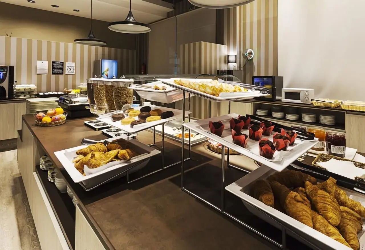 Photo - B&B HOTEL Alicante