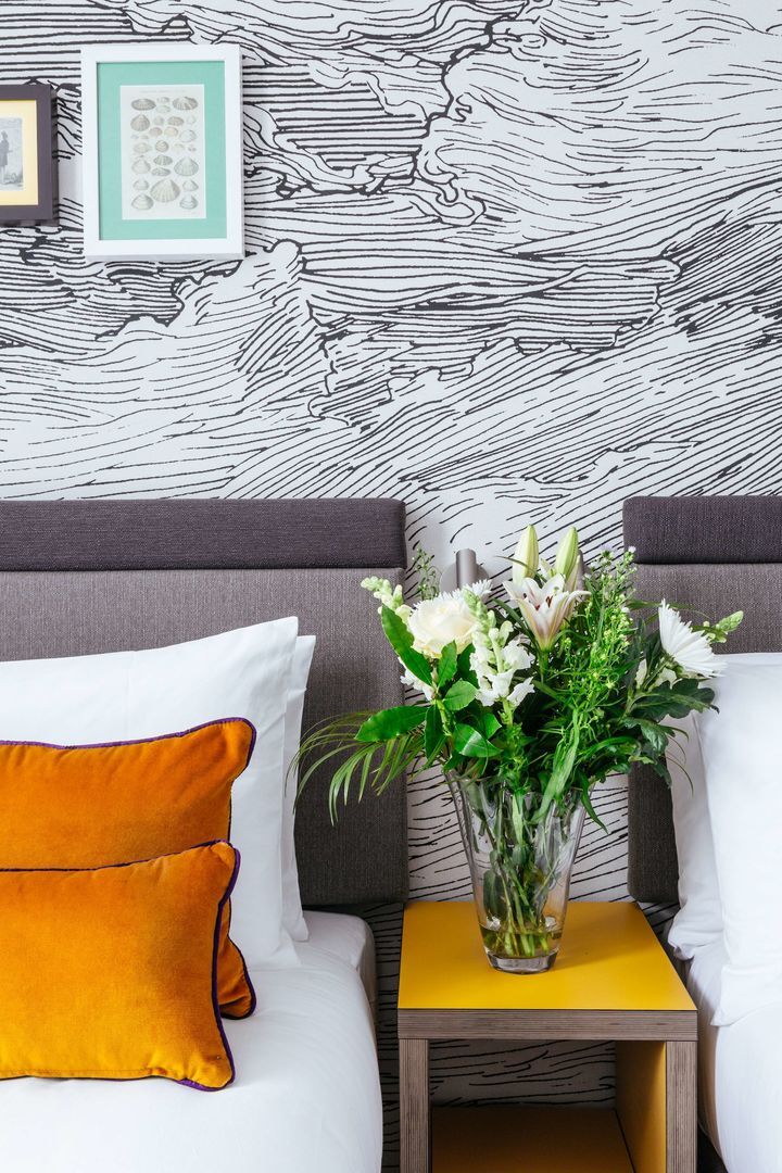 Photo - Oliver Plaza Hotel