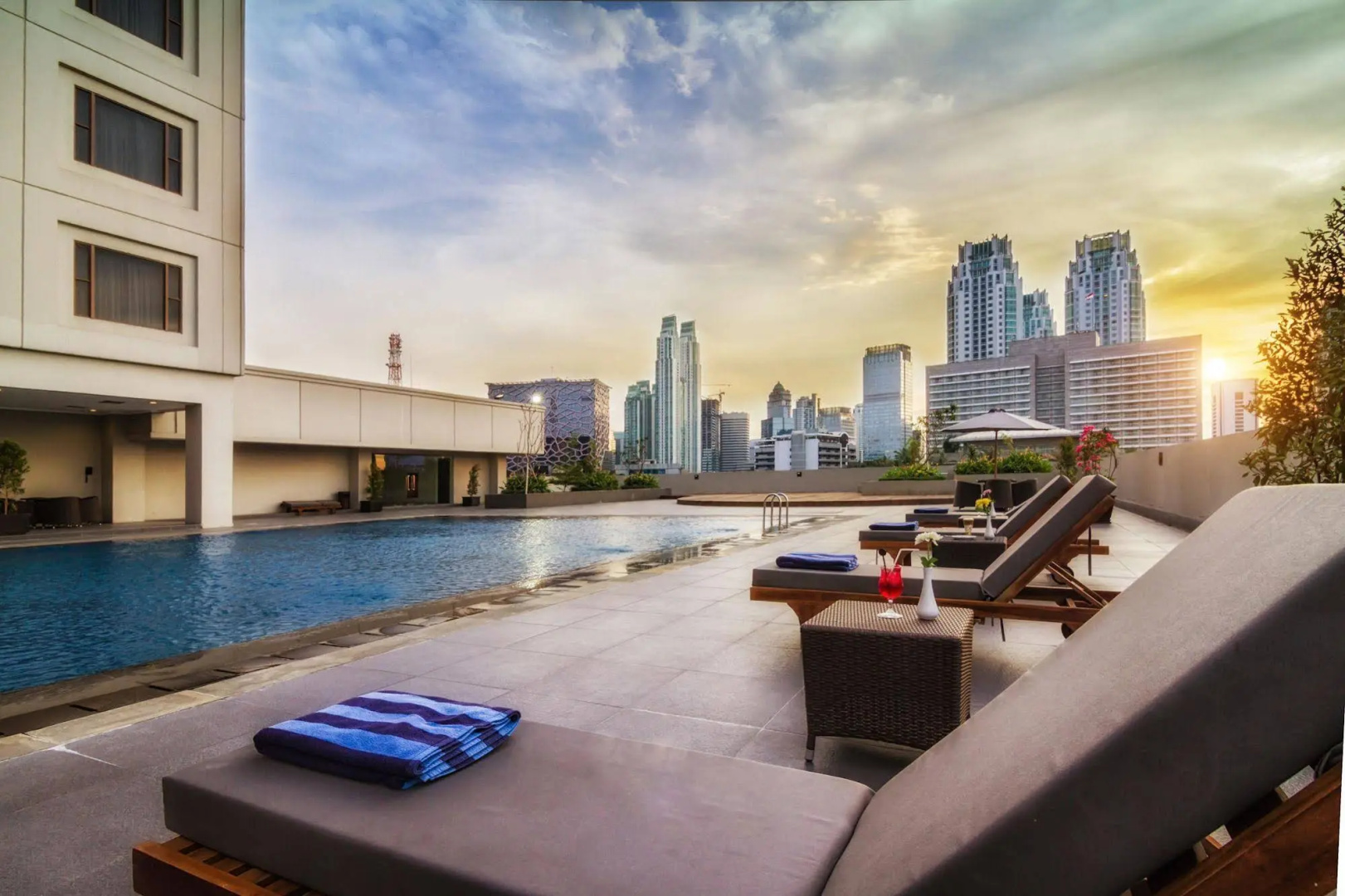 Photo - Royal Kuningan Hotel
