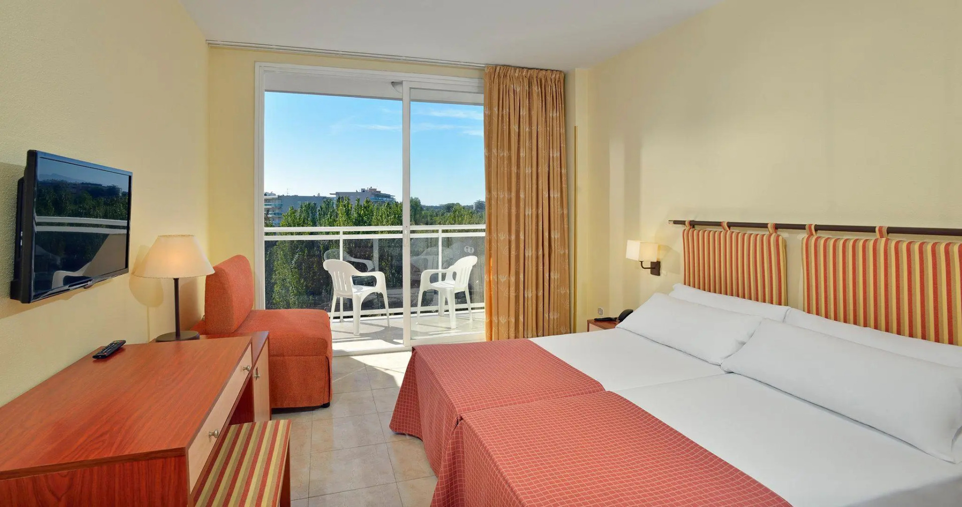 Foto - Sol Costa Daurada