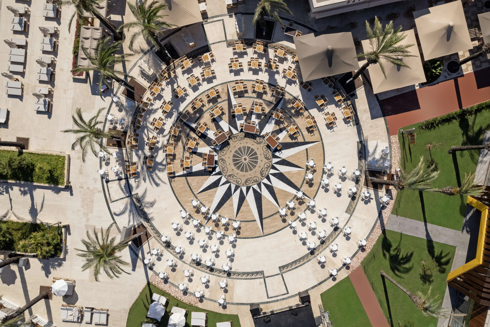 Foto - Titanic Deluxe Lara