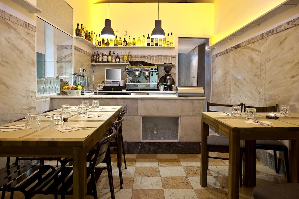 Foto - Santa Bica Eat Drink & Sleep