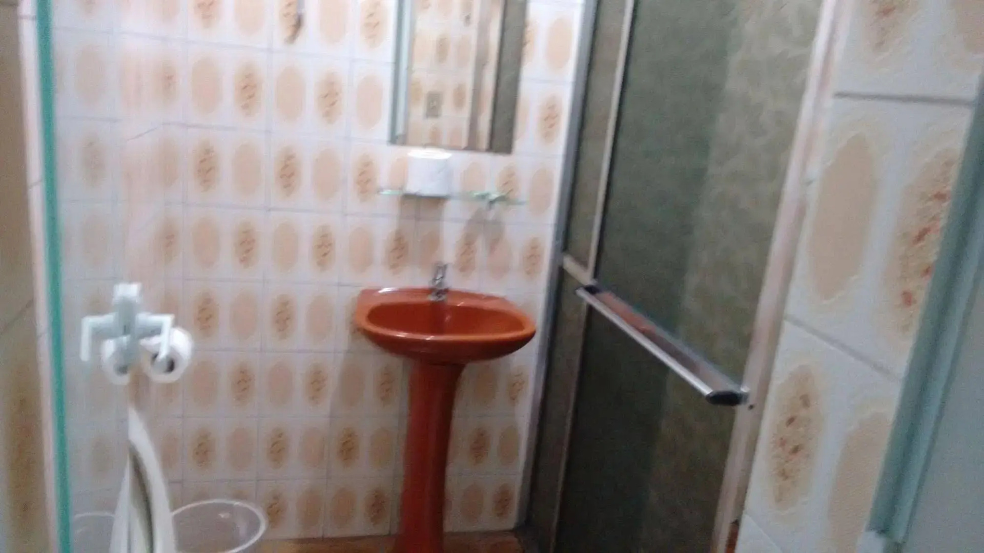 Photo - Center Plaza Hotel