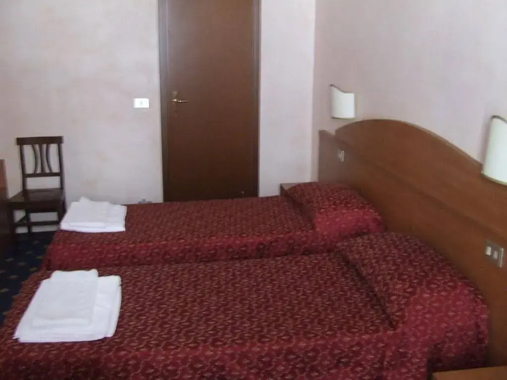 Photo - Taverna Dantesca