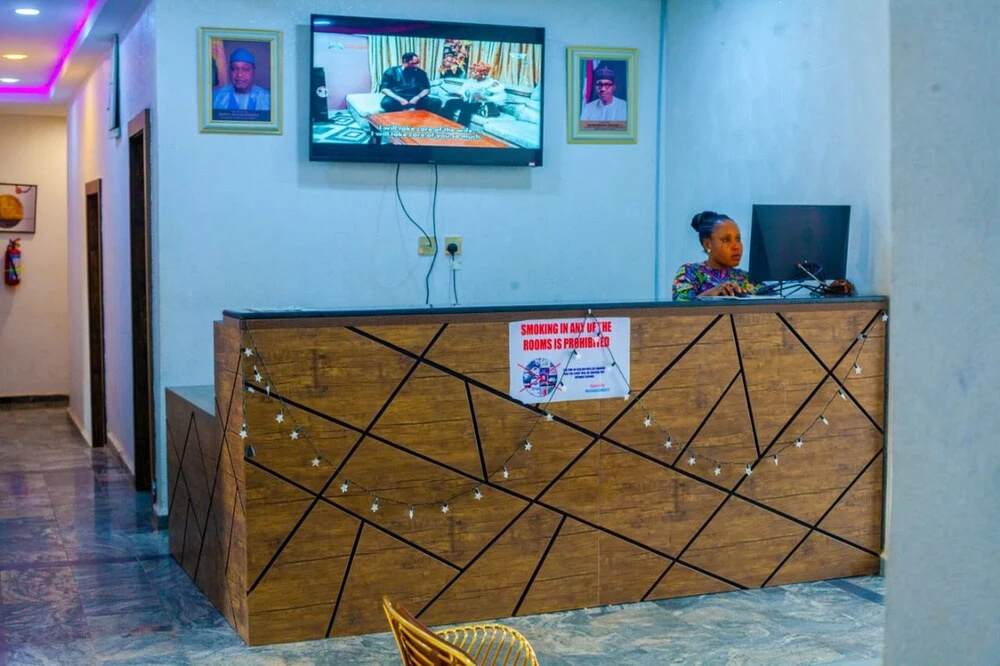 Ronkibog Crystal Hotel & Suites — фото 1