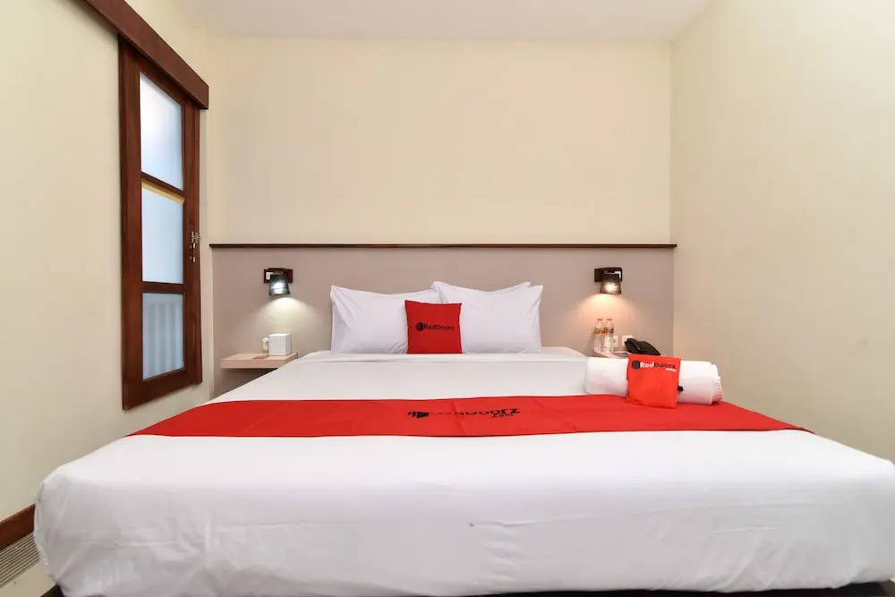 Photo - RedDoorz near Legian Street