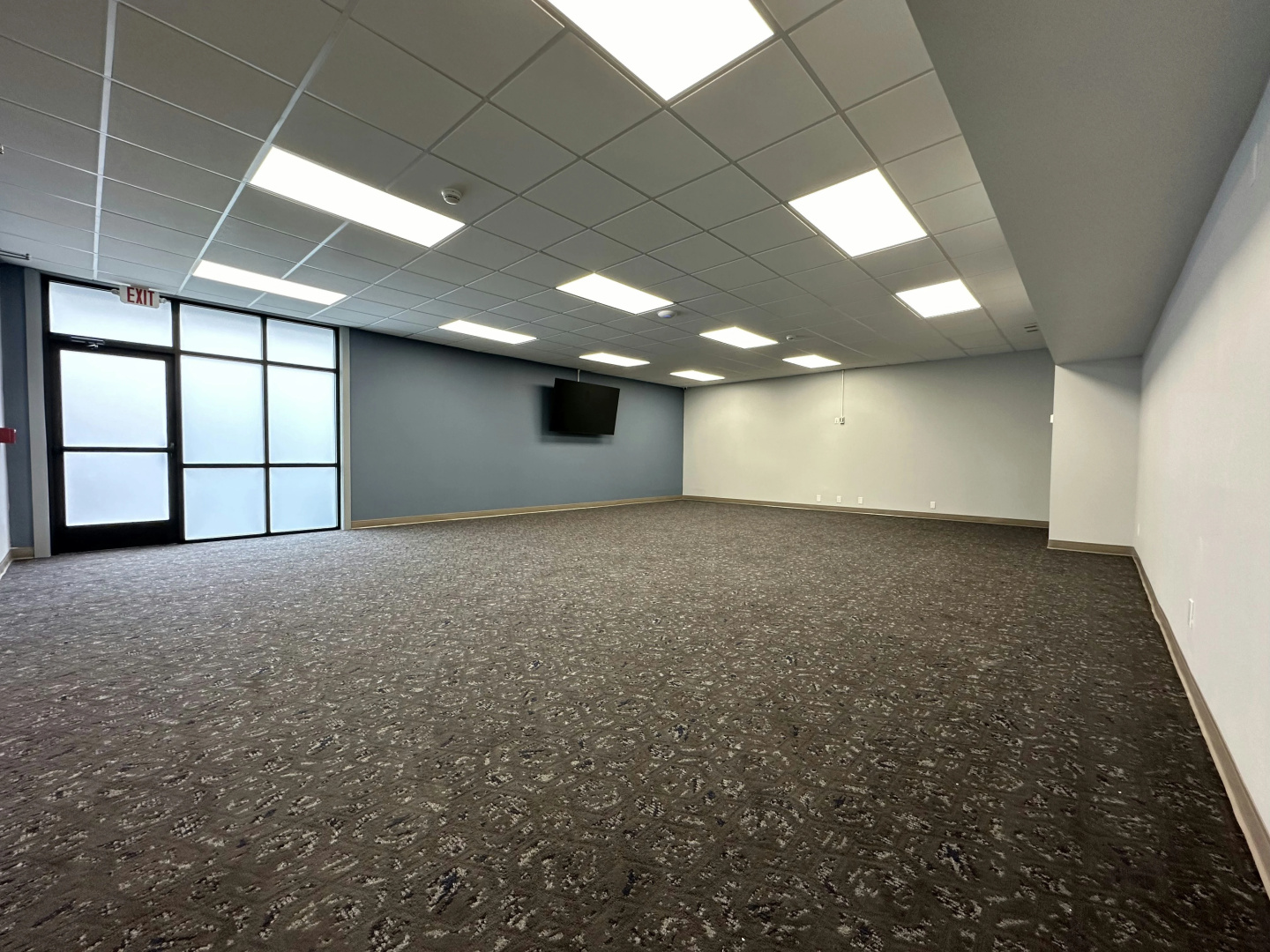 Photo - HomeTowne Studios by Red Roof & Conference Center Cortland