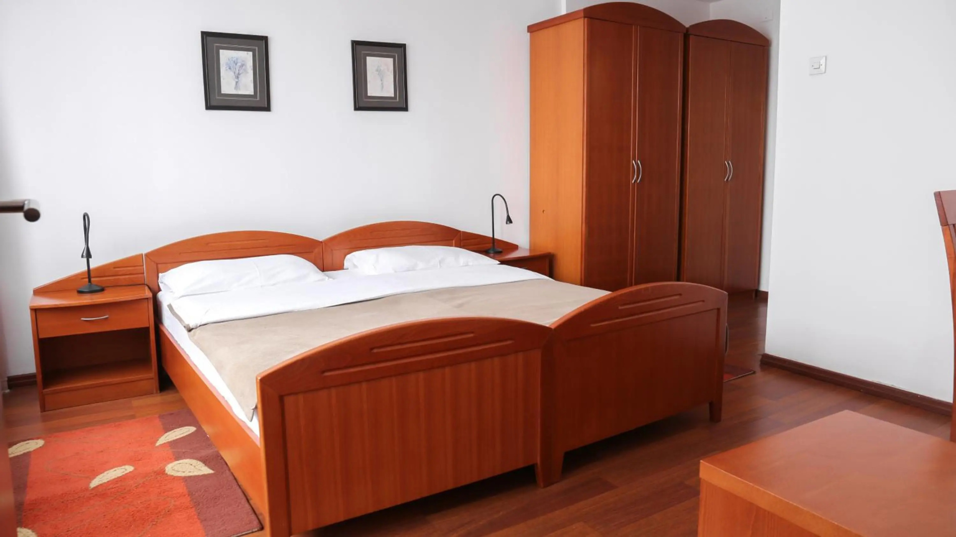 Photo - Hotel Srbija