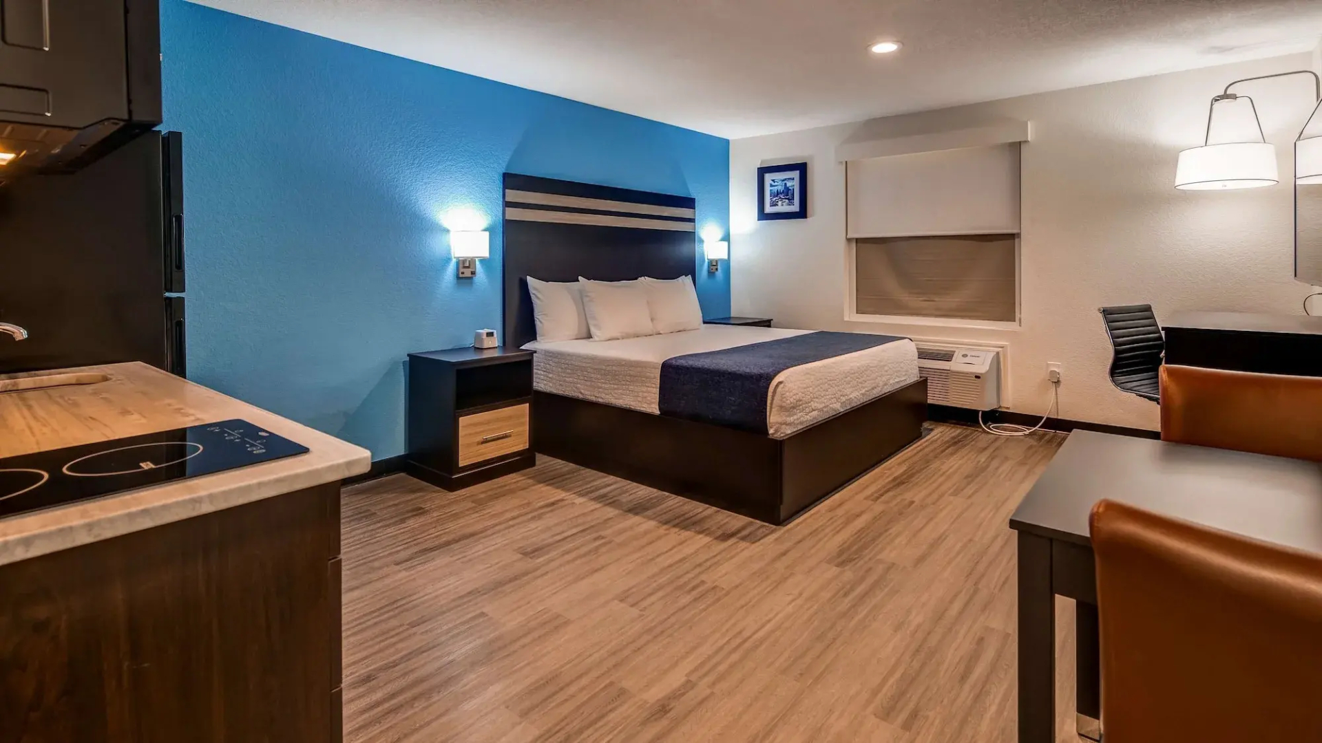 Photo - SureStay Plus Hotel by Best Western Humble